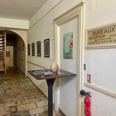 Apartment F2 Avec Garage Motos, Les Loges