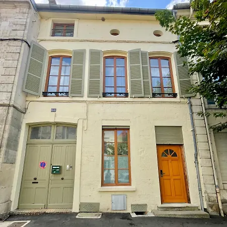 Apartamento F2 Les Loges Centre - Garage Motos Et Vélo, Wifi, Géré Par Prestazen'services