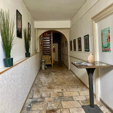 F2 Les Loges Centre - Garage Motos Et Vélo, Wifi, Géré Par Prestazen'services * Verdún